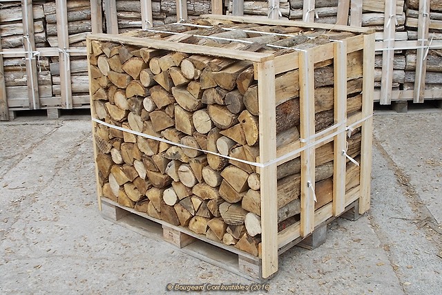 bois de chauffage pour professionnels conditionné en palette